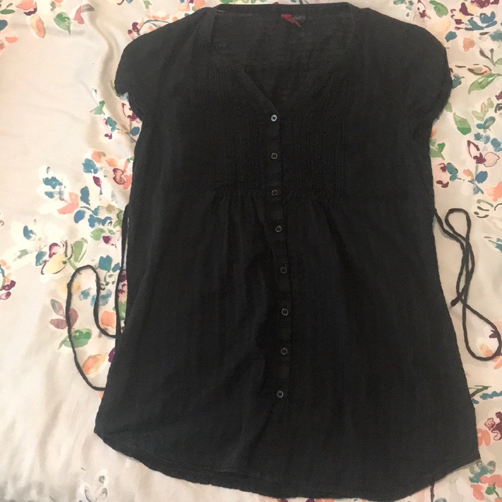 Divided Empire Waist Button Down